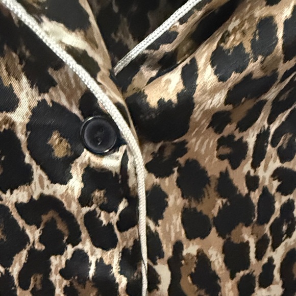 Victoria's Secret Leopard Print pajama Set - Picture 3 of 5